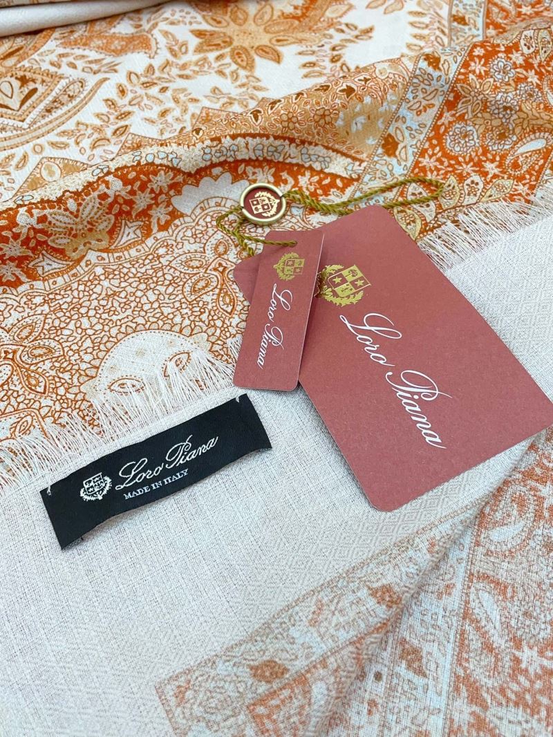 Loro Piana Scarf